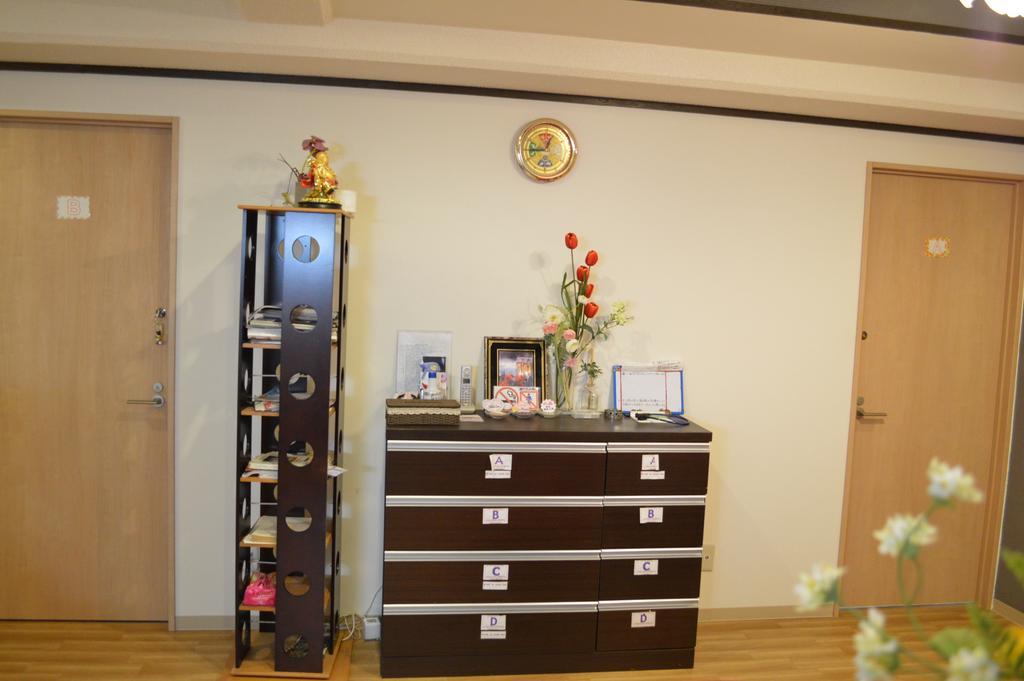 Guest House Fukutomi - Female Only ناهَ المظهر الخارجي الصورة