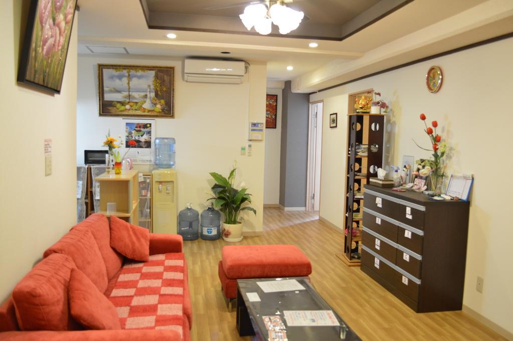 Guest House Fukutomi - Female Only ناهَ المظهر الخارجي الصورة