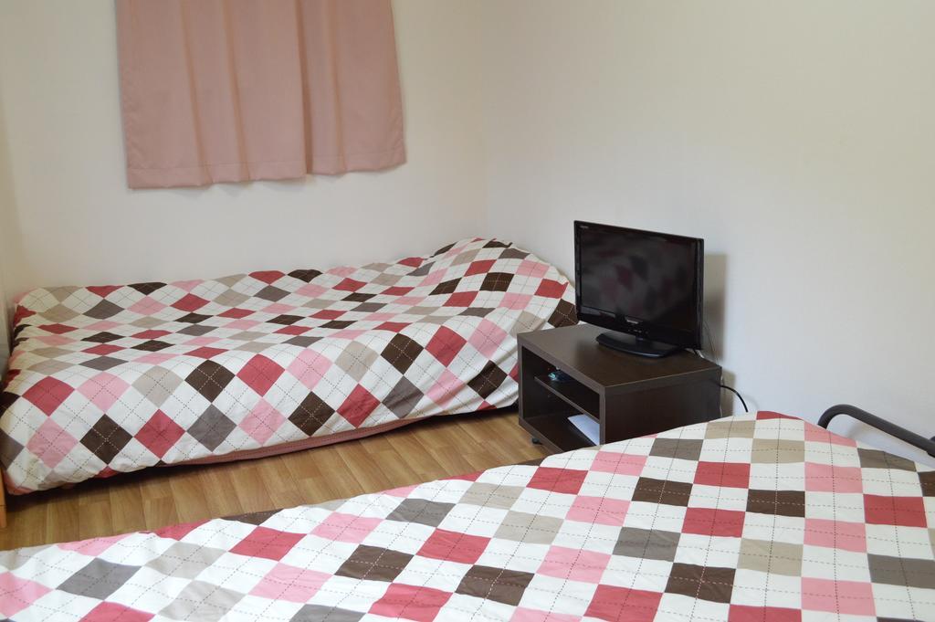 Guest House Fukutomi - Female Only ناهَ الغرفة الصورة
